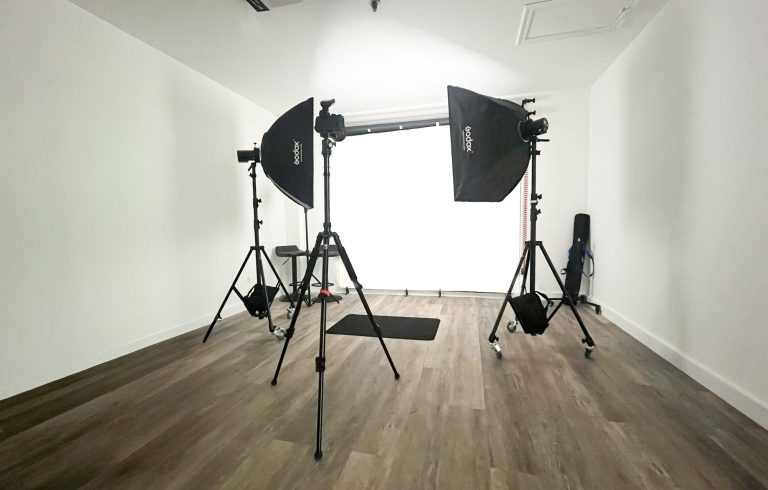 Headshot setup studio in Doral